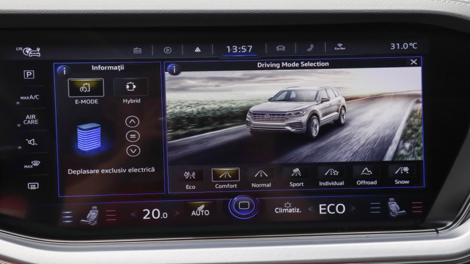 VW Touareg eHybrid Masaj Ventilatie Panoramic IQ Light Keyless Carlig - imaginea 35