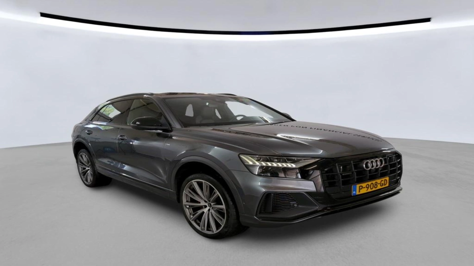 Audi Q8 Competition 60 TFSI PHEV 462 cai Panoramic - imaginea 1