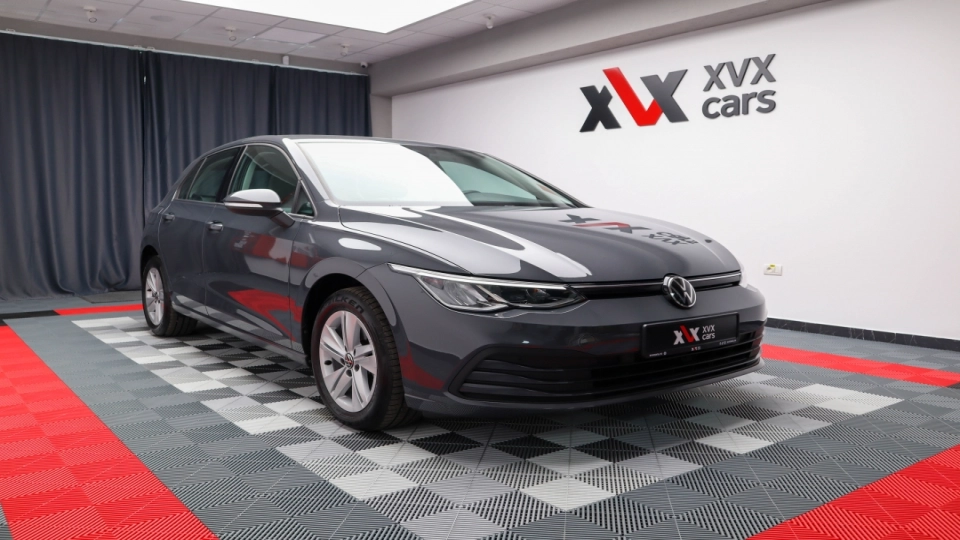 Volkswagen Golf 8 Life 2.0 TDI DSG ACC Navi LED VirtCockpit - imaginea 1
