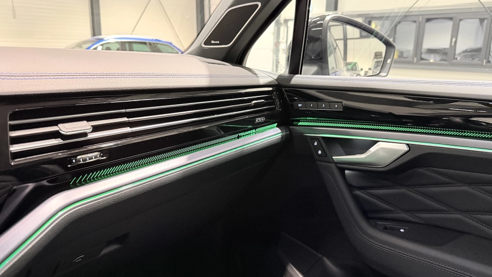 Volkswagen Touareg R Facelift / Ventilatie / Incalzire / Memorii - imaginea 35