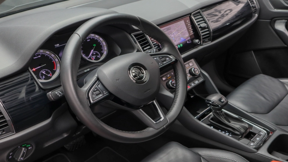 Skoda Kodiaq Style DSG 2.0 TDI Pano LED Memorii ACC Keyless Go/Entry - imaginea 33