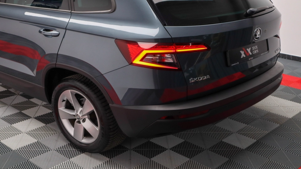 Skoda Karoq Style 2.0 TDI DSG 4x4 LED Camera CANTON ACC Android/Apple - imaginea 12