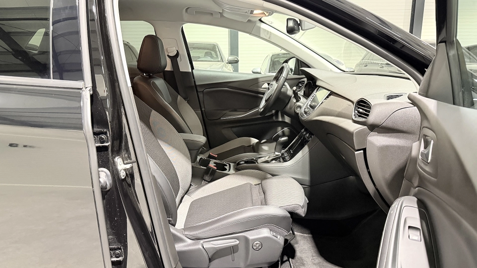 Opel Grandland X - ACC Side Assist Line Assist Ambientale - imaginea 22