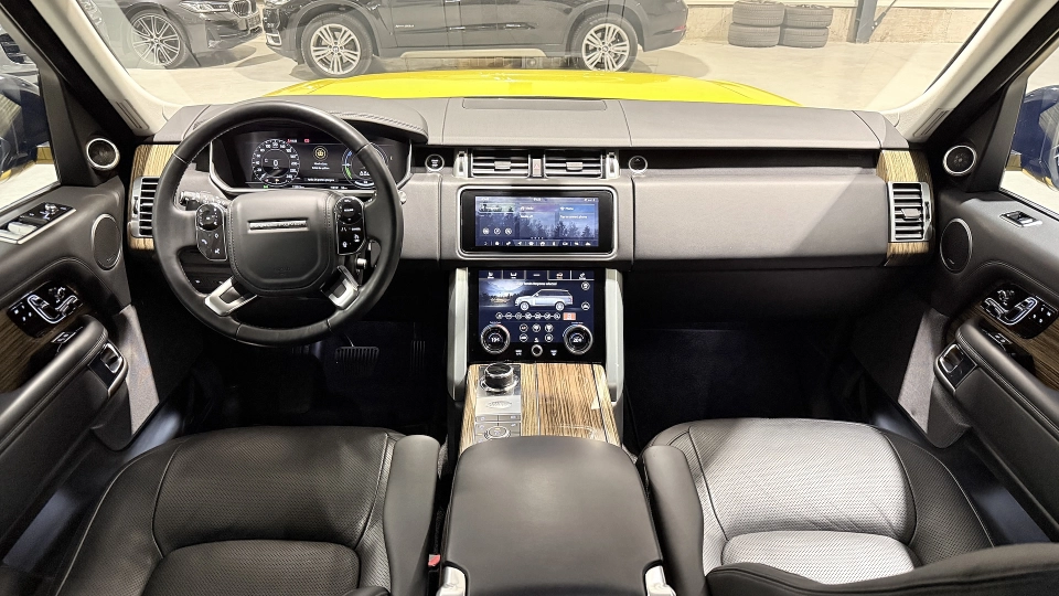 Range Rover Vogue - P400e - Meridian - ACC - imaginea 5
