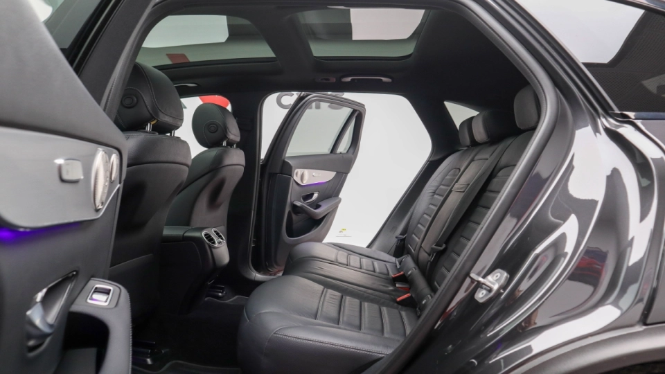 Mercedes GLC 300e AMG Burmester Ambientale Panoramic - imaginea 25