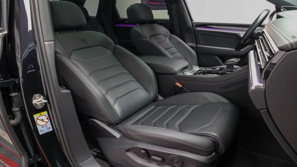 VW Touareg R Line 462 cai Panoramic IQ Light Ventilatie Keyless HeadUp - imaginea 28