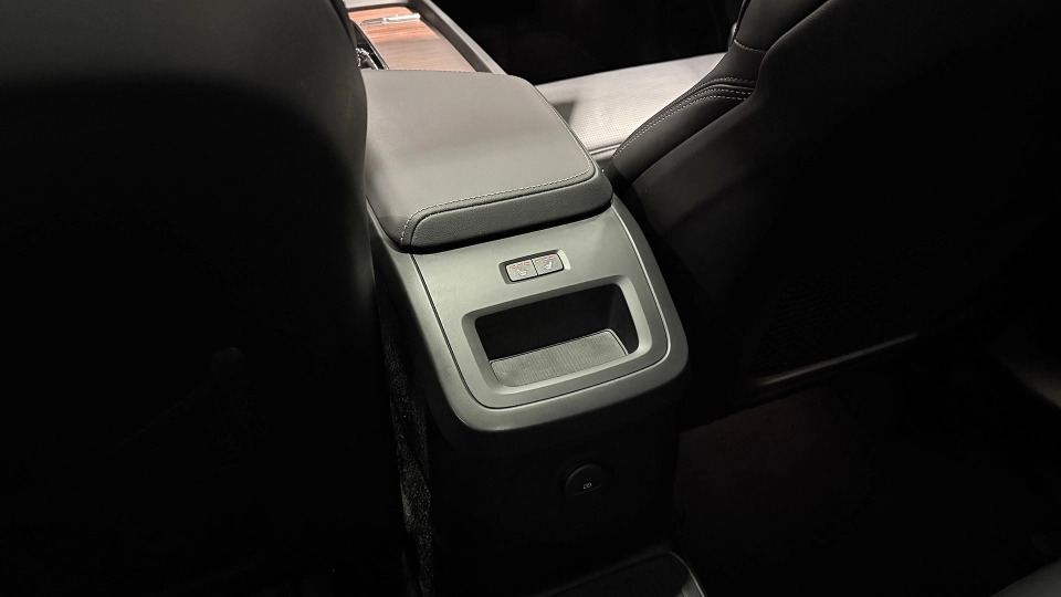 Volvo XC60 T8 Recharge Ultimate Ventilatie Masaj Camere 360 - imaginea 34