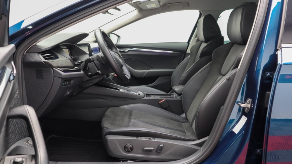Skoda Octavia Combi Style 2.0TDI DSG Keyless Go/Entry Memorii Cockpit - imaginea 20