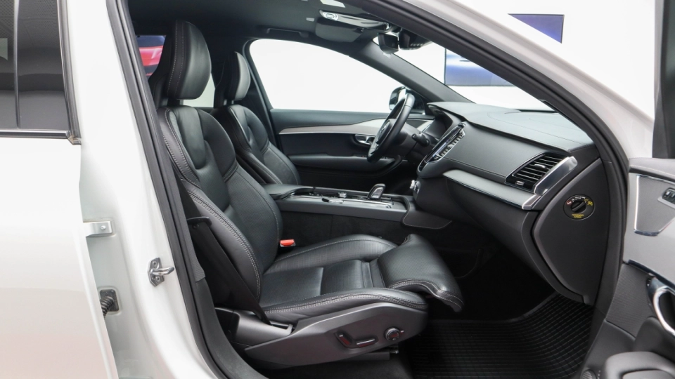 Volvo XC 90 T8 Aut. R-Design 7 Locuri Masaj Ventilatie Keyless 4x4 ACC - imaginea 21
