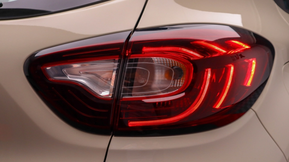 Renault Captur Energy DCi Navigatie Bluetooth Pilot Automat - imaginea 10