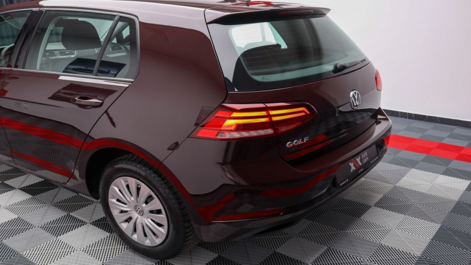 VW Golf 7 Facelift 1.6 TDI Trendline Istoric Service Garantie 12 Luni - imaginea 12