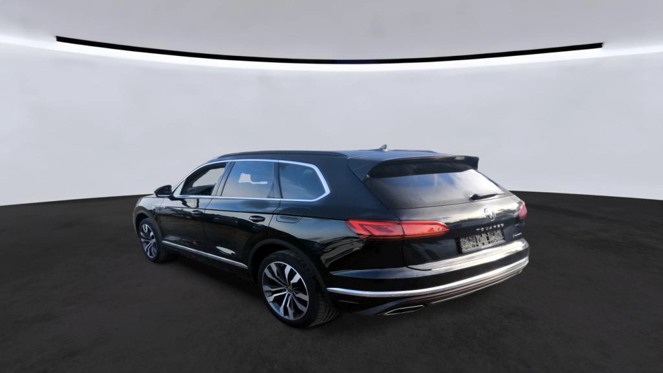 VW Touareg eHybrid Ventilatie Panoramic IQ Light Keyless Carlig - imaginea 3