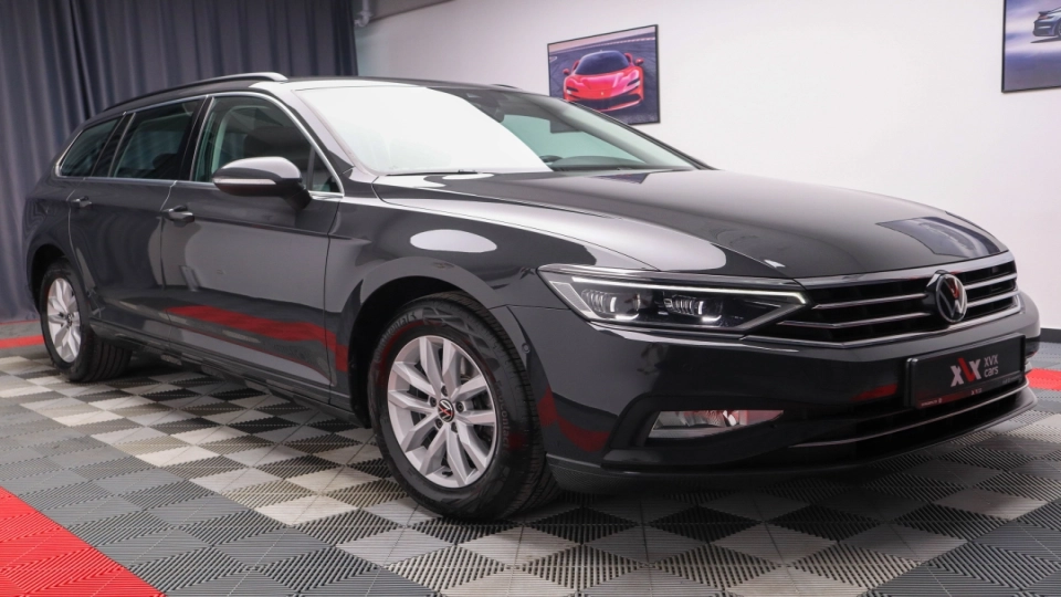 VW Passat Combi 2.0 TDI DSG IQ Light ACC Lane/Side/Front Assist Masaj - imaginea 11