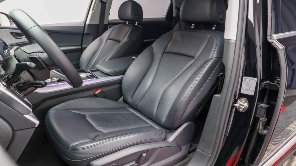 Audi Q7 55TFSIe Quattro Matrix LED Ambientale Cockpit HeadUp Keyless - imaginea 26
