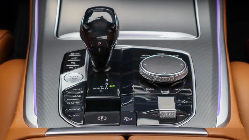 BMW X5 xDrive 45e Adaptive LED Harman Kardon - imaginea 29