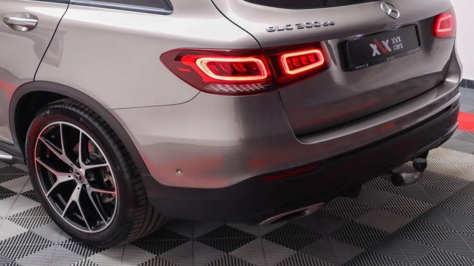 Mercedes GLC 300de Pachet AMG Panoramic Perne de Aer Keyless LED - imaginea 21