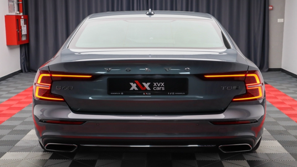 Volvo S60 T8 Plugin Hybrid Inscription Full Dotari Bowers&Wilkins Pano - imaginea 16