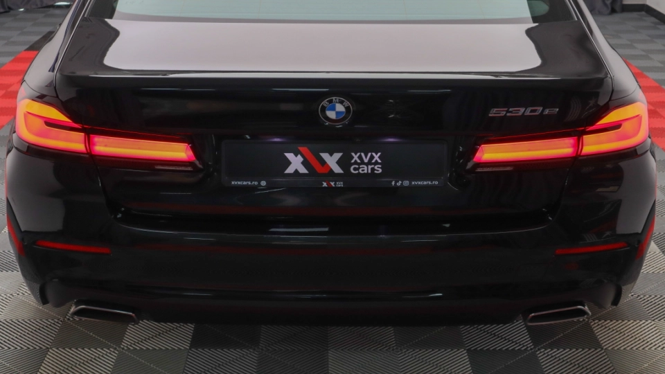BMW 530e Assisted Driving Interior Confort Ventilatie Faruri Laser - imaginea 18
