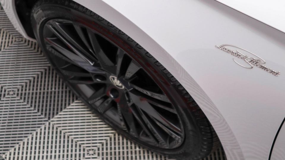 Skoda Superb Combi DSG PlugIn Pano Ventilatie Masaj Keyless ACC Matrix - imaginea 17