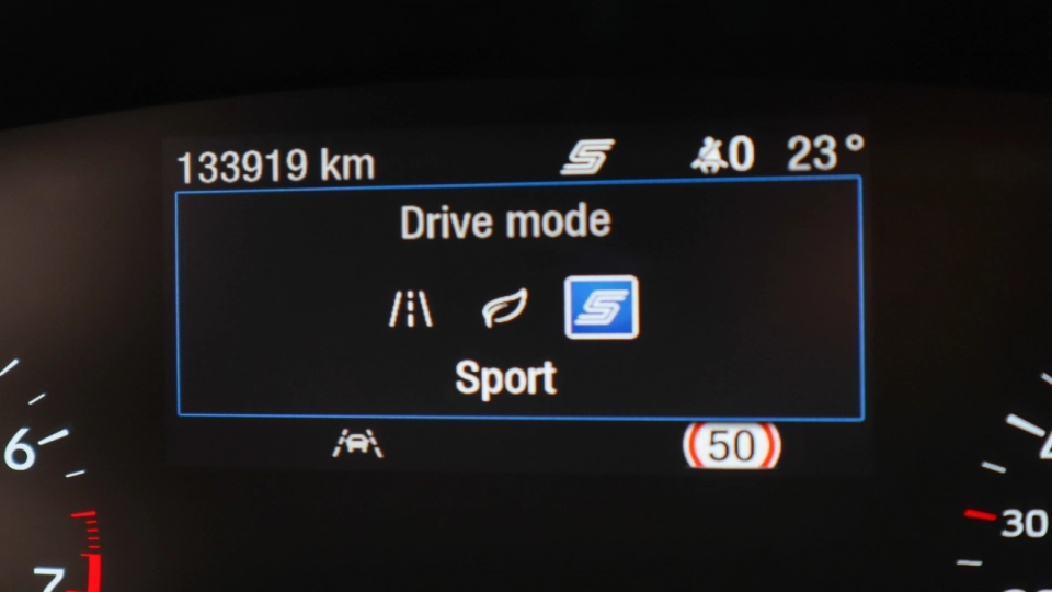 Ford Focus ST Line 1.5 EcoBoost 181Cp Full LED Android/Apple - imaginea 21