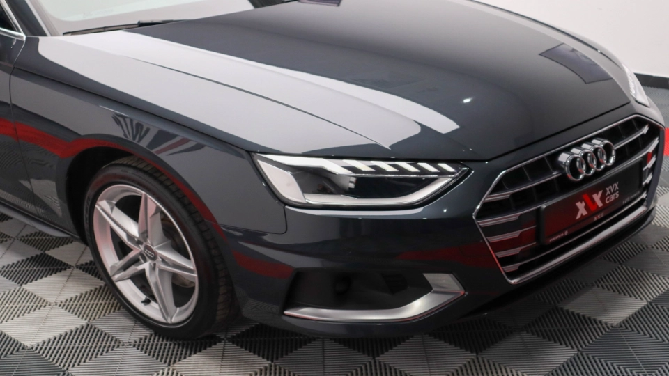 Audi A4 2.0 TDI S-tronic Advanced Camera Side Cockpit - imaginea 10