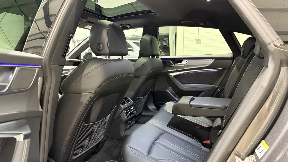 Audi A7 55 TFSIe SLine Matrix Trapa Ambientale Keyless - imaginea 8