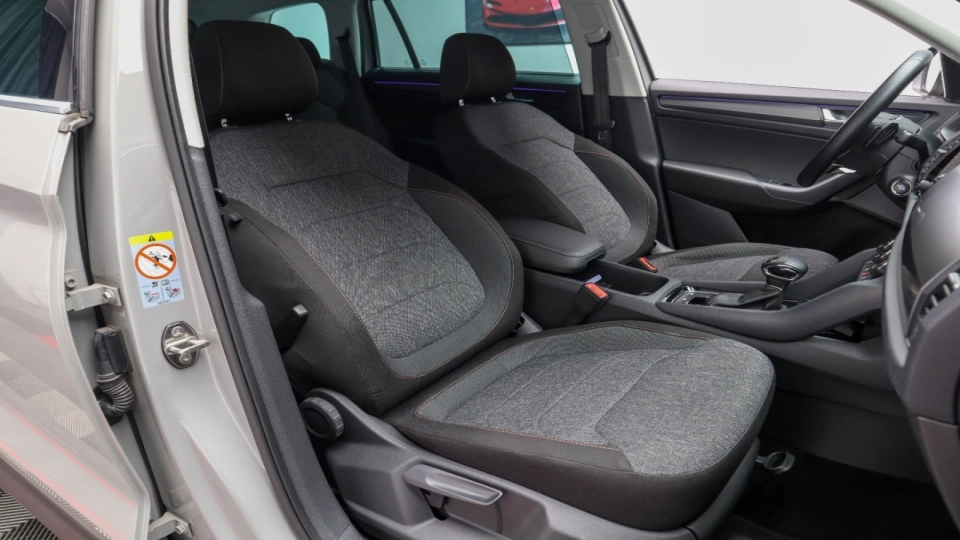 Skoda Kodiaq 2.0 TDI DSG Cockpit Lane BlindSpot ACC Ambientale Keyless - imaginea 8