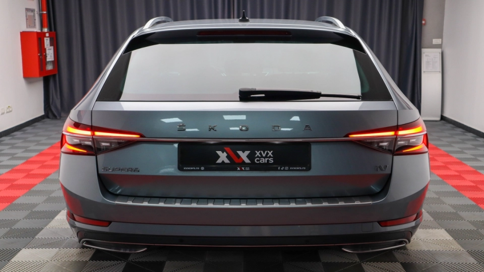 Skoda Superb Combi PlugIn DSG Laurin&Klement Matrix Webasto Ambientale - imaginea 18