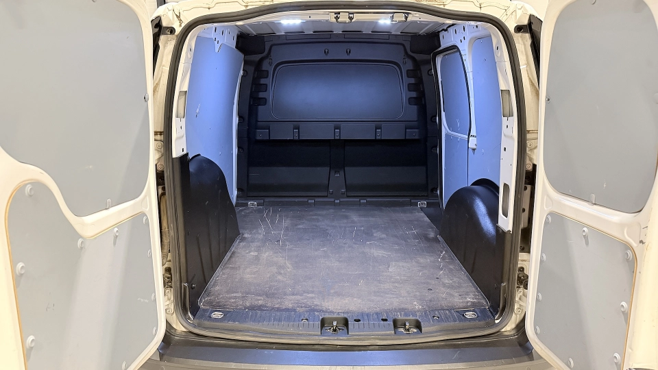 Volkswagen Caddy 2.0 Diesel 102 cai Apple CarPlay Senzori Parcare - imaginea 7