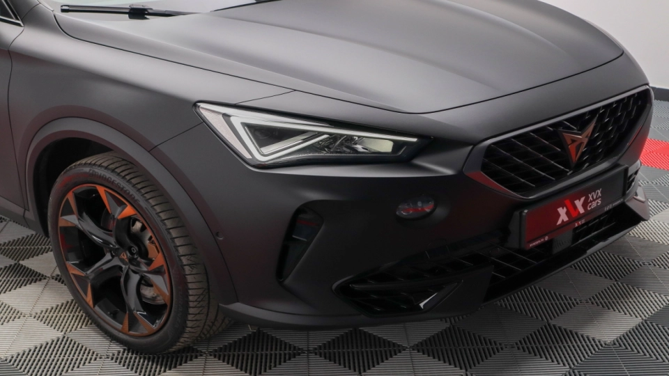 Cupra Formentor VZ 2.0TSI Brembo DSG 4Drive Pano Beats - imaginea 10