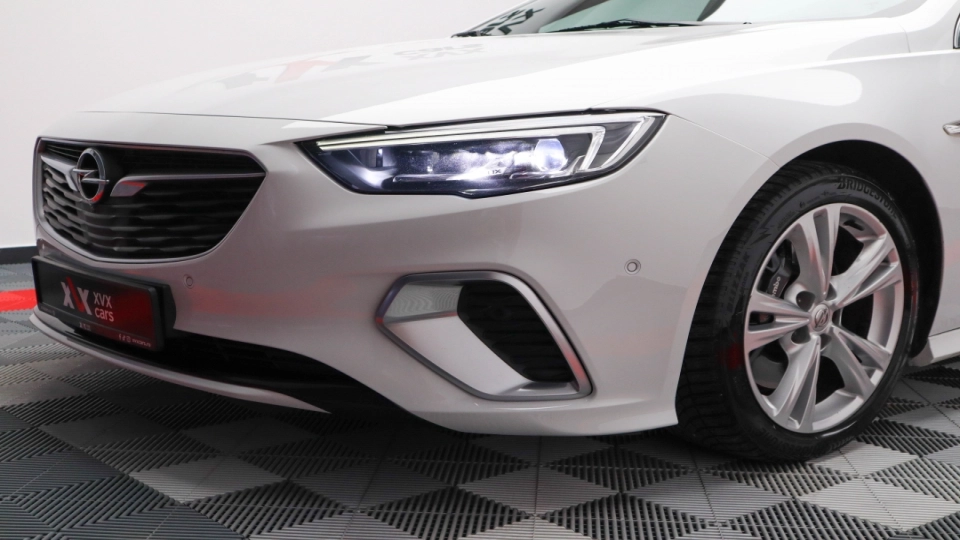 Opel Insignia 2.0 GSI 4x4 Navi Brembo LED ACC HeadUp Ventilatie Bose - imaginea 4