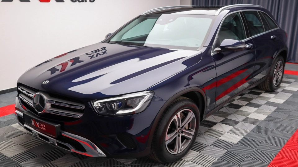 Mercedes GLC 300e MultiBeam LED Pano 360° V.Cockpit Perne Webasto - imaginea 5