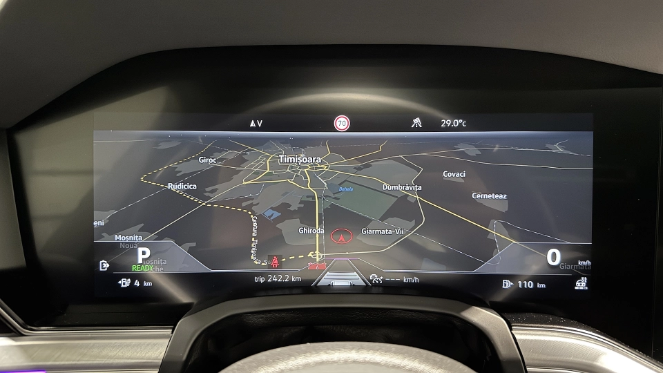 VW Touareg eHybrid Ventilatie Panoramic IQ Light Keyless Carlig 360 - imaginea 28