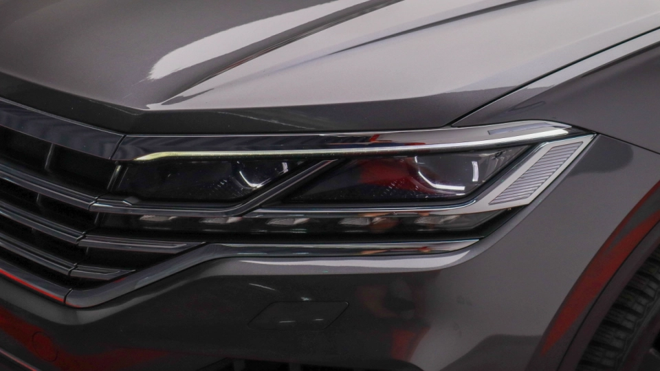 VW Touareg eHybrid Masaj Ventilatie Panoramic IQ Light Keyless Carlig - imaginea 12