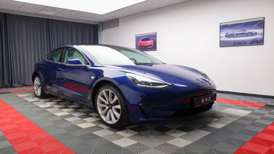 Tesla 3 LongRange DualMotor Piele Alba Garantie pana in 2028 - imaginea 3