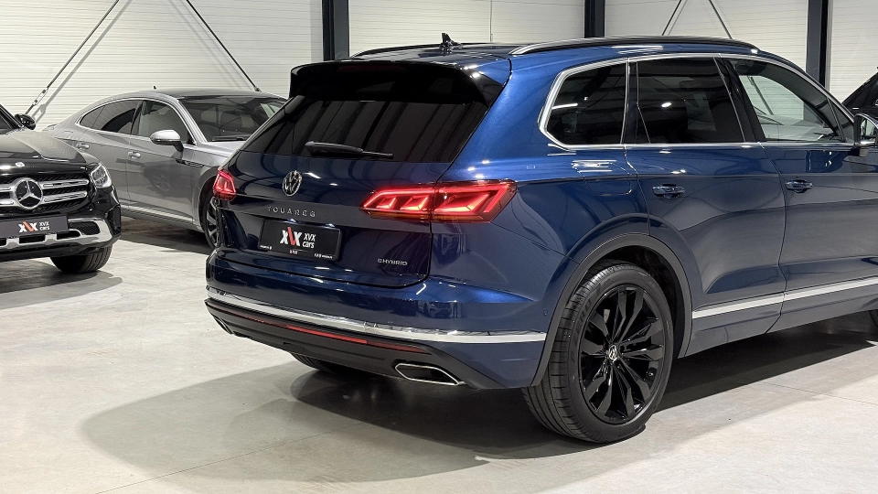 VW Touareg eHybrid Masaj Ventilatie Panoramic IQ Light Keyless Carlig - imaginea 14
