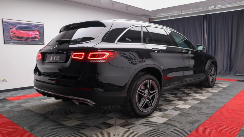 Mercedes GLC 300 de 4Matic Pachet AMG Panoramic FullKeyless Burmester  - imaginea 6