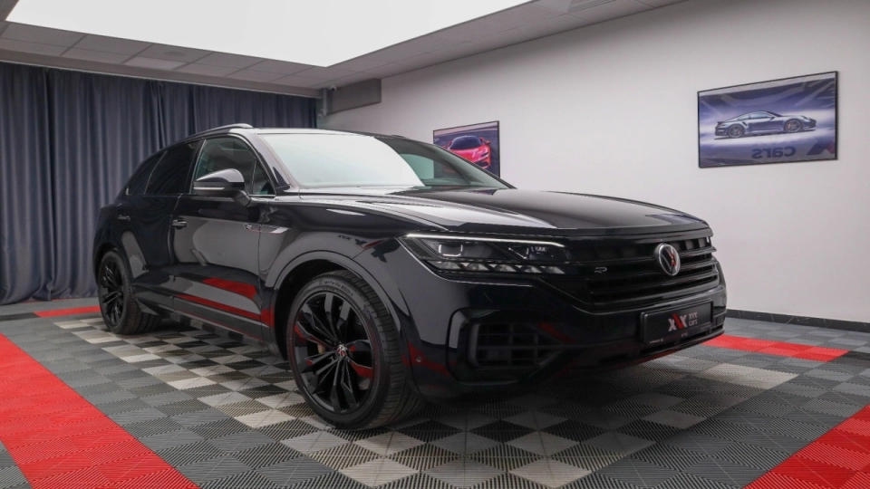 VW Touareg R Line 462 cai Panoramic IQ Light Ventilatie Keyless HeadUp - imaginea 2