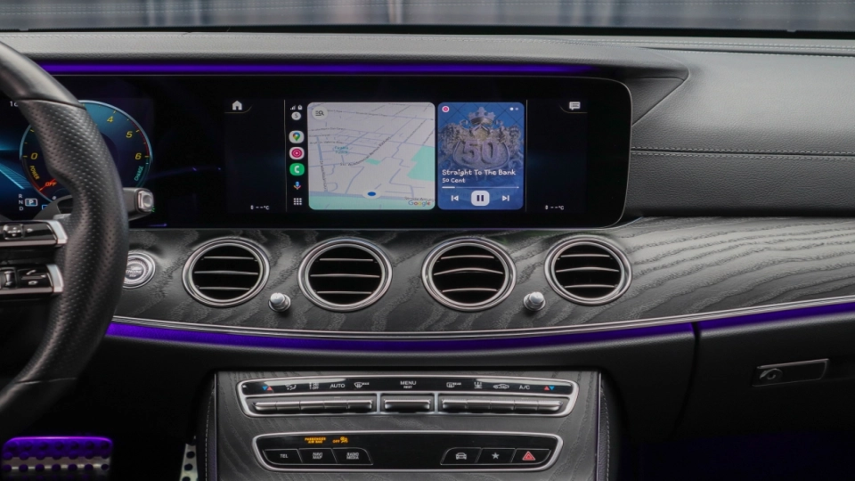 Mercedes E300 de AMG Burmester Ambientale ACC - imaginea 30