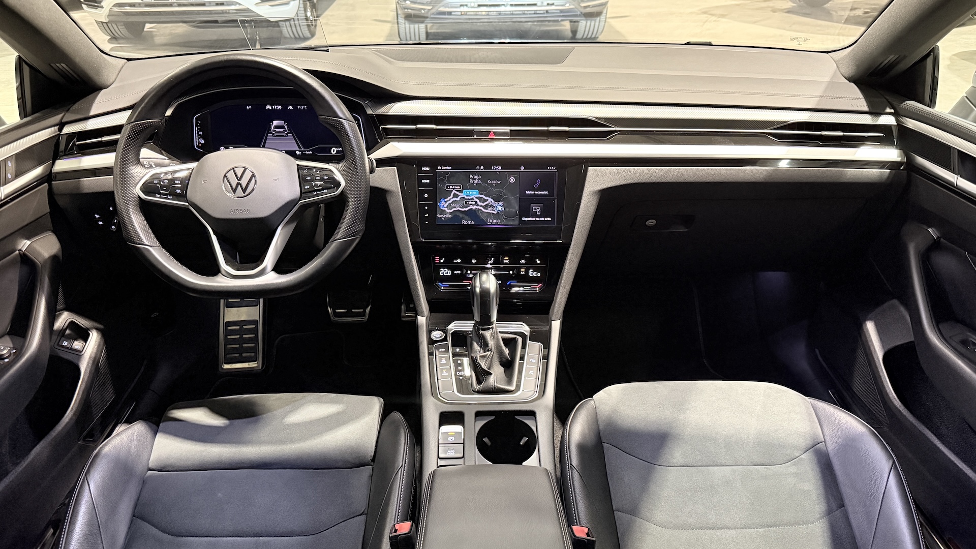VW Arteon R-Line EHybrid - Cam360 Trapa ACC IQ Light Masaj Cockpit