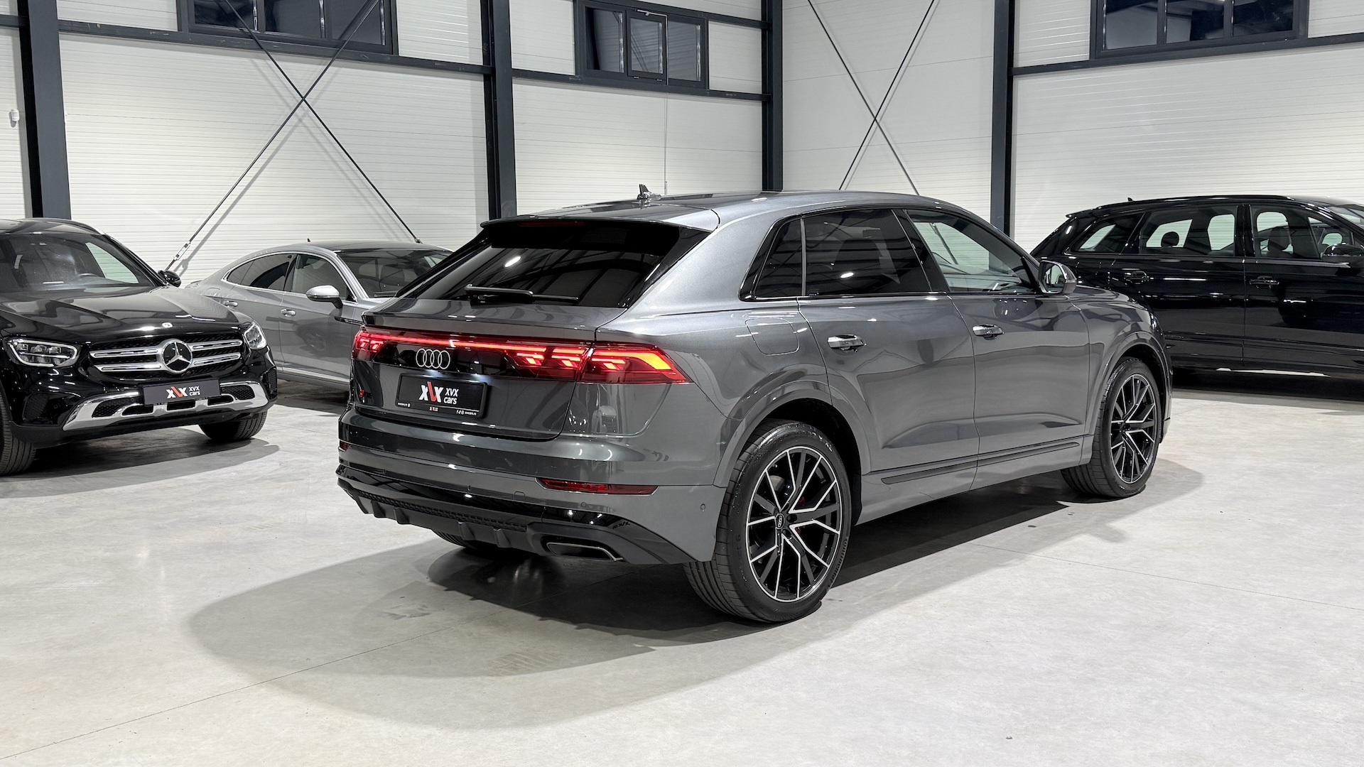 Audi Q8 55TFSIe S-Line Ventilatie B&O Matrix Trapa Punte Viratoare