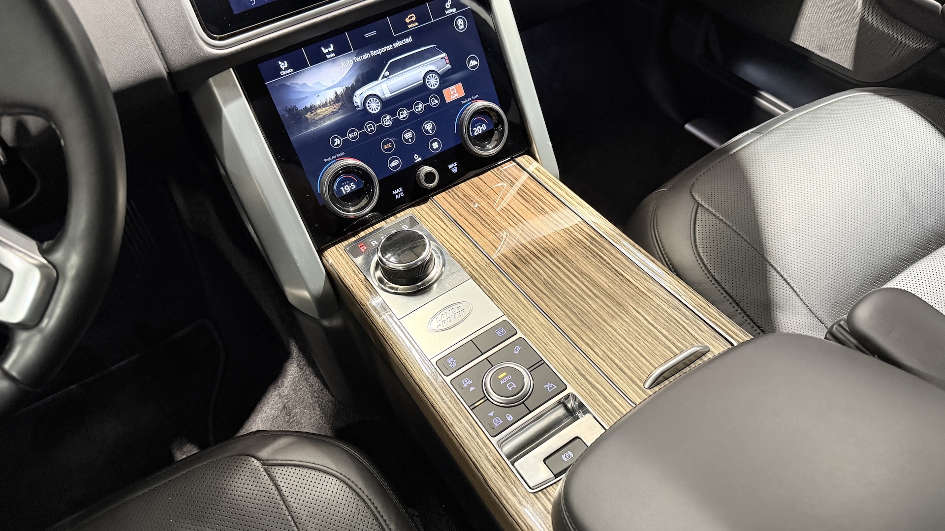 Range Rover Vogue - P400e - Meridian - ACC