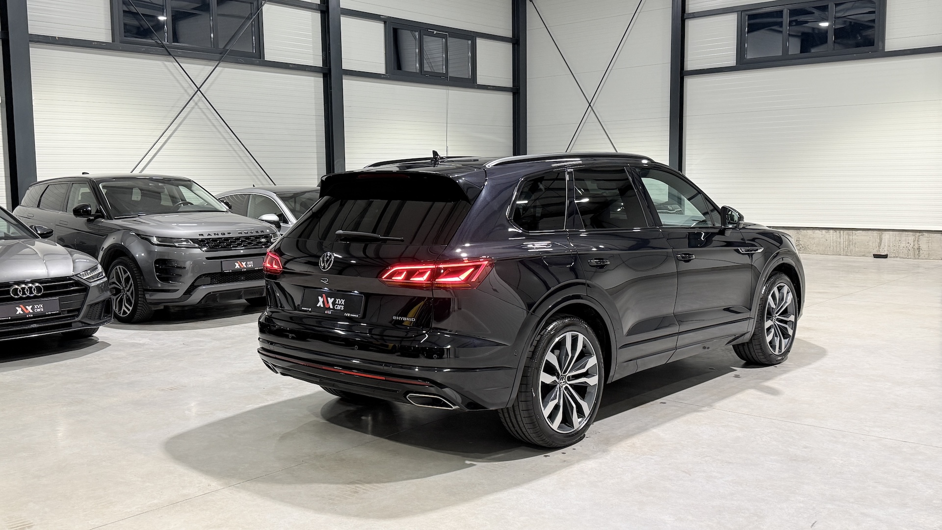 VW Touareg R Ventilatie Trapa Masaj Ambientale Incalzire Carlig