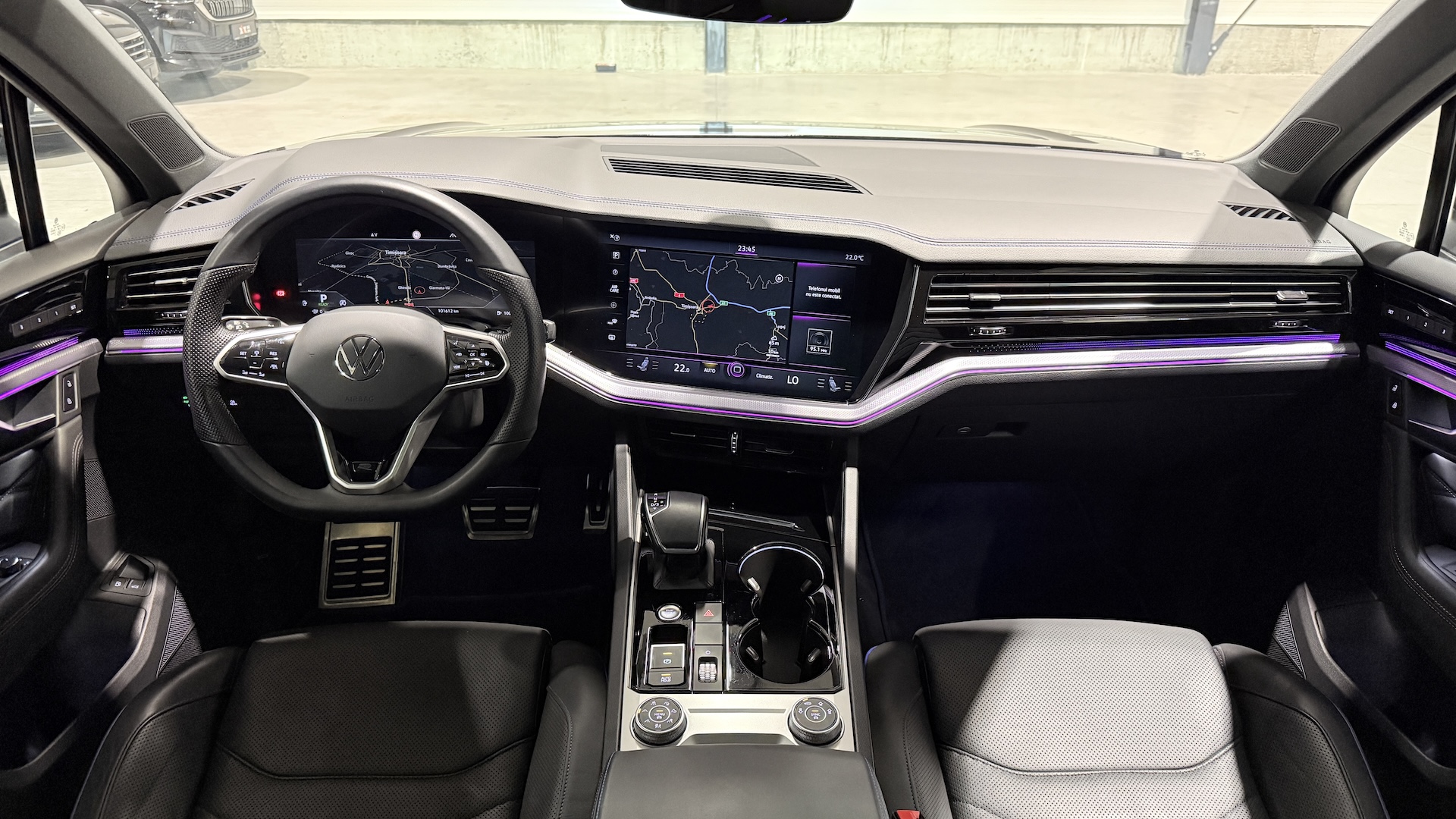 VW Touareg R Ventilatie Trapa Masaj Ambientale Incalzire Carlig